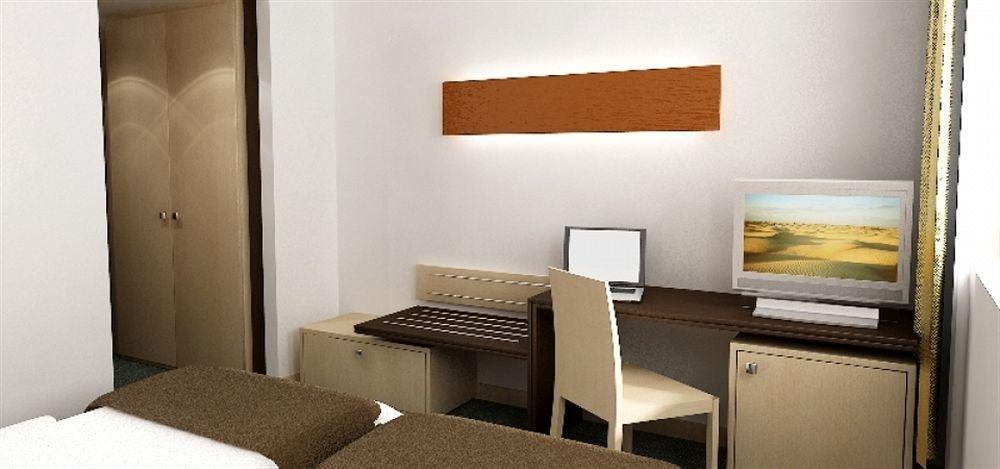 Hotel Lent มาริบอร์ ภายนอก รูปภาพ