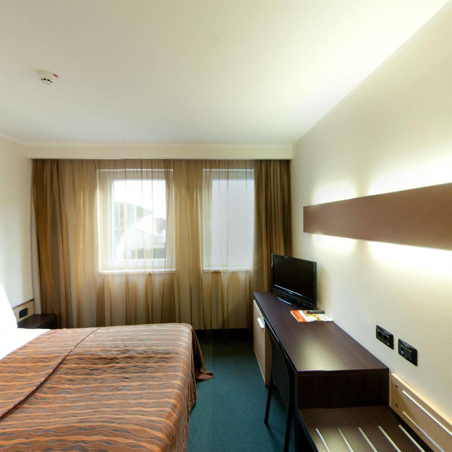 Hotel Lent มาริบอร์ ภายนอก รูปภาพ